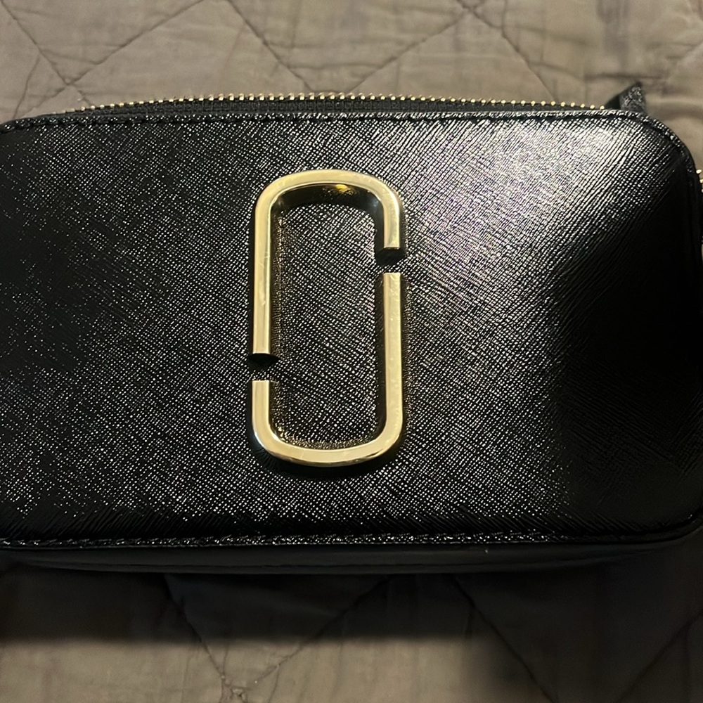 Marc Jacob Camera Bag Mint Condition - image 4